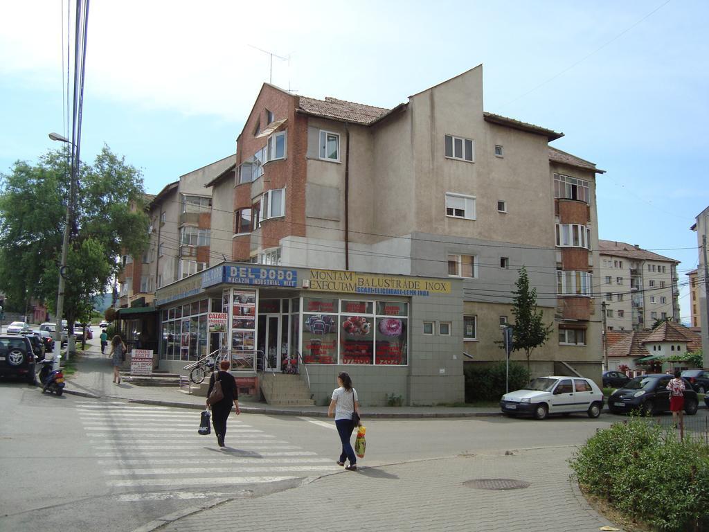 Apartamentul Republicii อัลบายูเลีย ภายนอก รูปภาพ